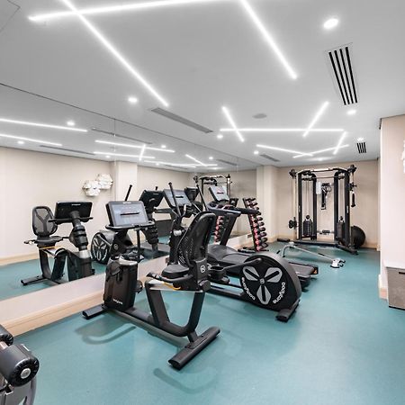 Dar Aleiman Al Haram Otel Medine Dış mekan fotoğraf The gym at the hotel