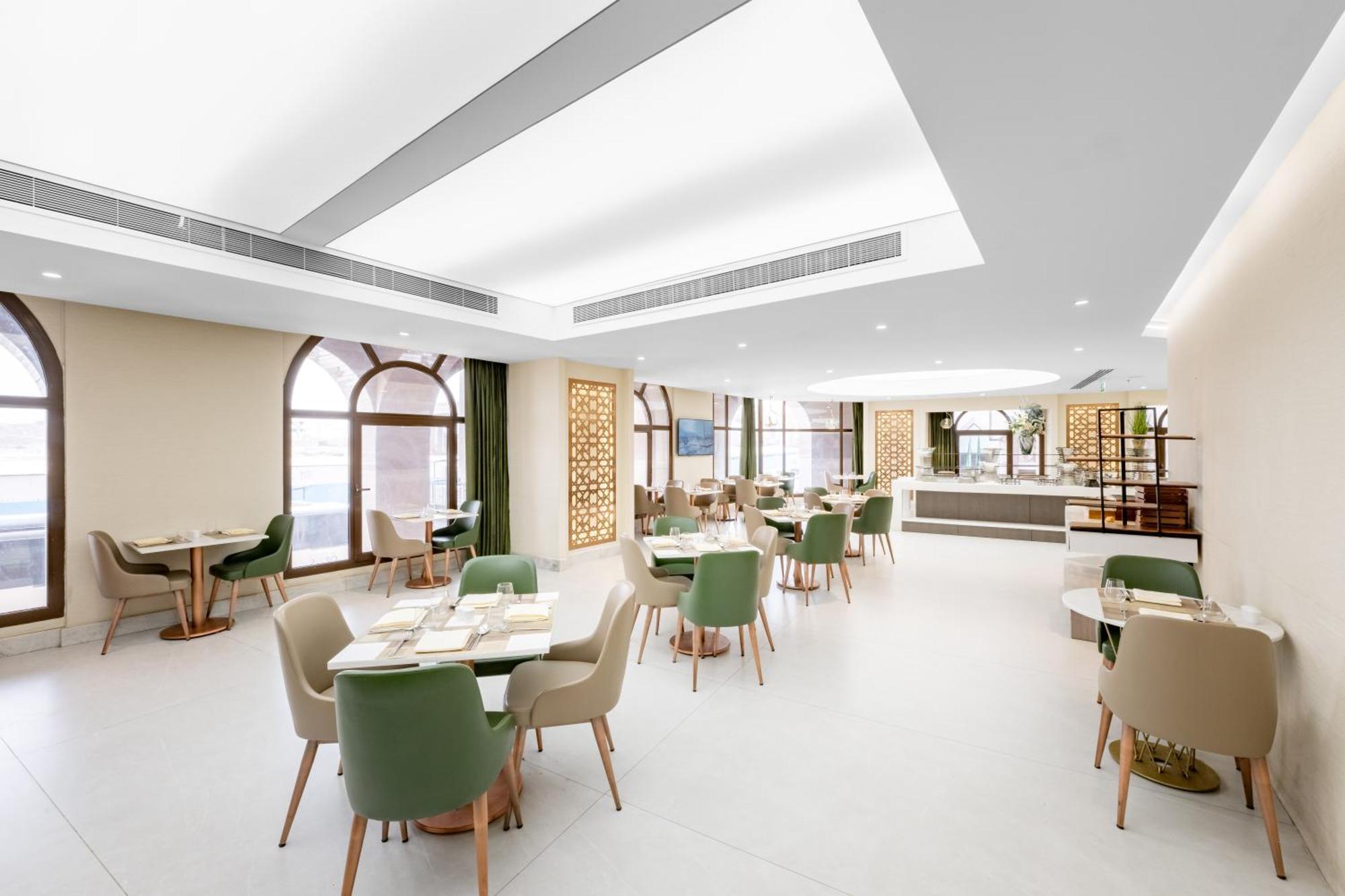 Dar Aleiman Al Haram Otel Medine Dış mekan fotoğraf The restaurant
